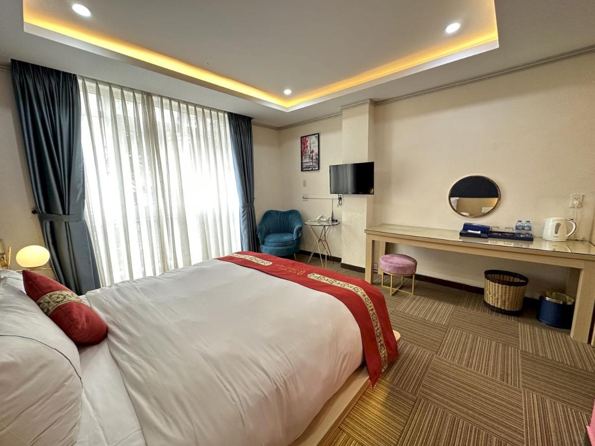 Capital O 1177 Saigon Sweet Hotel Ho Chi Minh City Exterior photo